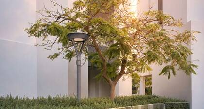 Almouj Luxury Apt I Opposite to Kempinski & VOCO I 5 Min Walk to Beach I Muscat