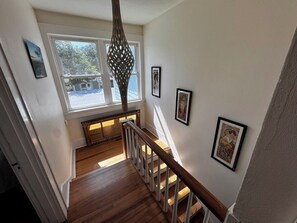 Interior - Cozy 3BR Double Gallery Bayfront Cottage in Magical Old SE St. Petersburg (St. Petersburg)
