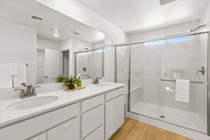 Hair dryer - Cozy Designer Henderson Home | WFH + Fully Stocked (Henderson)