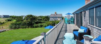 Fairway and Ocean Views on Nantucket, walk to the beach!