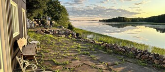 On The Rocks Gagetown Serenity gorgeous waterfront on the Saint John River