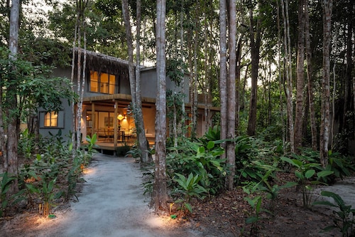 Villa W | Luxury villa with ocean views in Trancoso