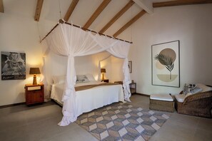 6 室のベッドルーム、WiFi、ベッドシーツ