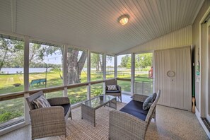 Interior - Waterfront Oasis w Beach, Dock & Kayaks! (Rome City)
