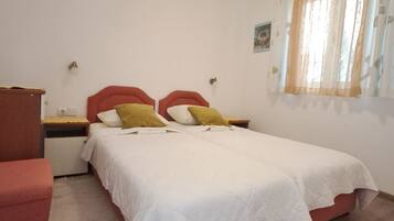 Signature Apartment | Individually decorated, individually furnished, free cribs/infant beds