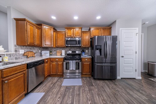 Welcome to The Coves Getaway — a peaceful, family-friendly 4-bedroom home.