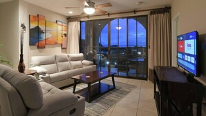 Ảnh chưa phân loại, 5 trong số 32 ảnh, nút