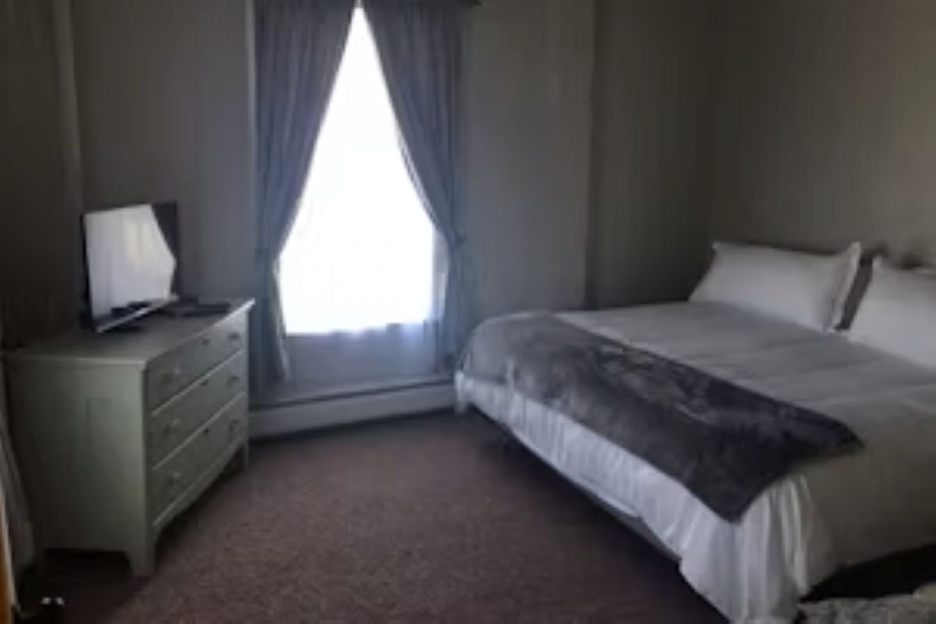 Standard Suite, 1 King Bed