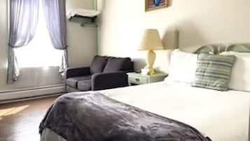 Double Room, 1 Double Bed with Sofa bed | Free WiFi