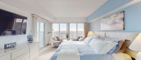 3 bedrooms, desk, free WiFi, bed sheets
