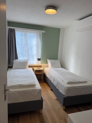 Room - Stay Switzerland Hotel & Apartments (Unterseen)