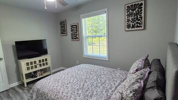 2 bedrooms, bed sheets