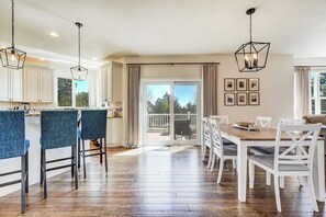 Dining - Ridgemont Hall! Grand Mountain Home w/ Peak Views (Monument)
