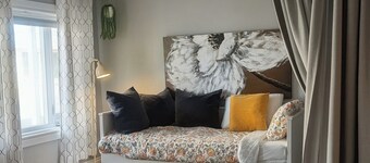 Au cœur du vieux Lévis! Près du traversier qui vous mènera dans le vieux Québec!