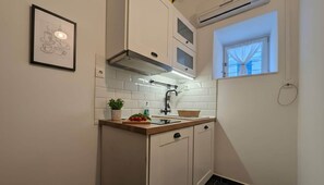 Apartment | Private kitchen - Mykonos Town Home for Two (Mykonos)