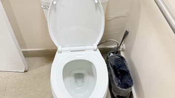 Shower, towels, soap, shampoo