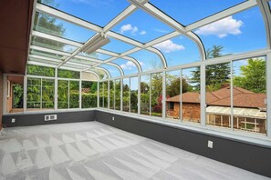 Interior - Remodelled Spacious House w/EV Charger, AC & near UW (Seattle)