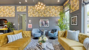 Apartment (6 Bedrooms) | Interior - The Bloom House, Cosmic Cowgirl & Lischey Loft by Avantstay Sleeps 23, 3 Homes Bold Interiors Near Broadway (Nashville)