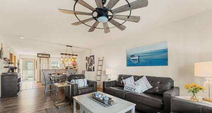 Emerald Bay Escape w/ Sunroom