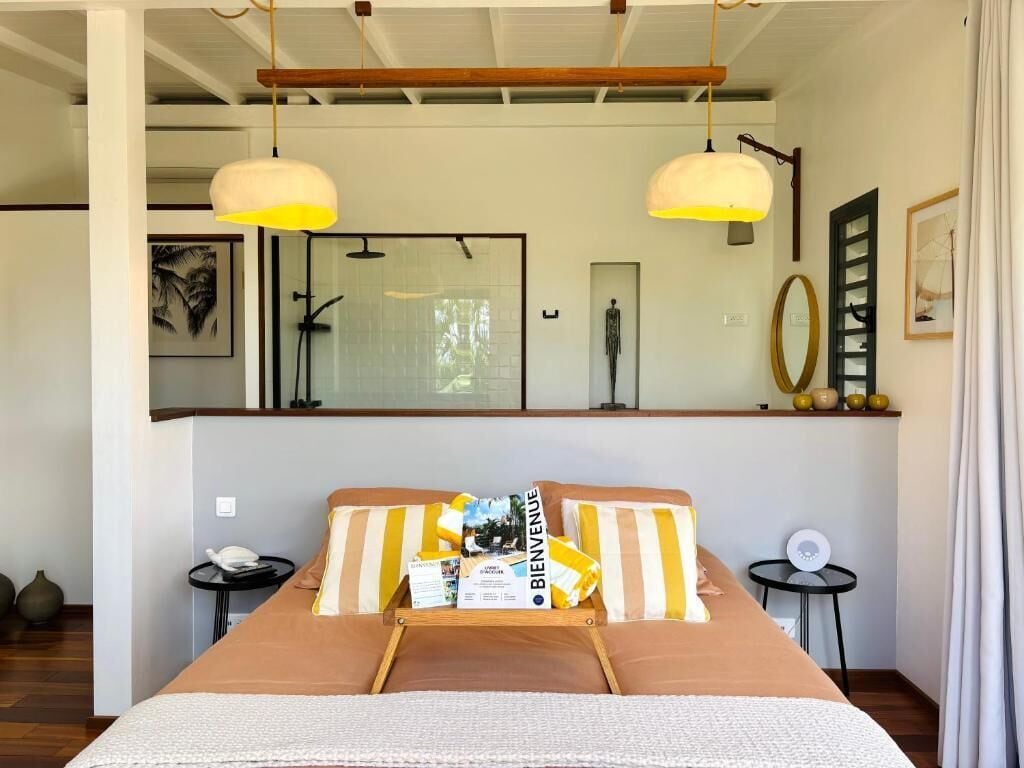 Blackout curtains, iron/ironing board, free WiFi