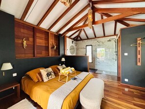 Bungalow - privat pool - udsigt til pool