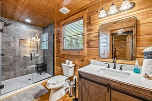 Hair dryer, towels - 4BR w/Mountain Views! Hot Tub*Game Room*Sauna (Sevierville)