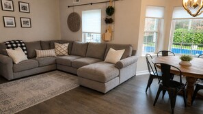 Smart TV, fireplace - Westhampton Retreat: Pool, 5BR, Private Yard, Gym, Golf Simulator (Westhampton)