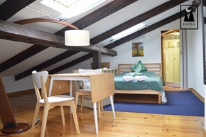 Room - Exclusive Rustic Loft with Terrace (Terrugem)