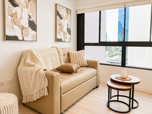 Apartemen Comfort, 2 kamar tidur, dapur | Area keluarga