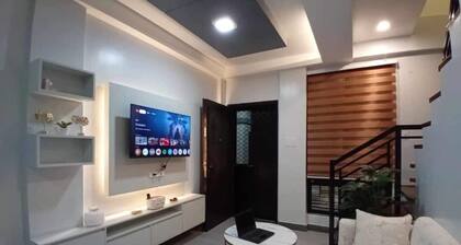 Cozy Corner Transient House