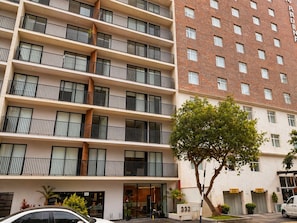 Exterior - Elegant Apartment Modern Design - 1006 (Lima)