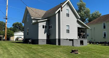 Charming 3 Bedroom house with plenty of space.