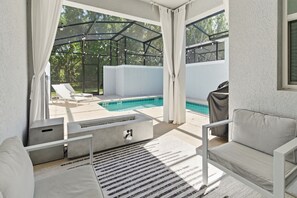A heated pool - Lovely Themed Villa w/ Private Pool | Storey Lake (2441) (Kissimmee)