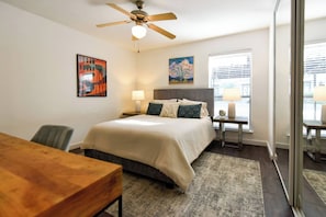 1 bedroom, iron/ironing board, internet