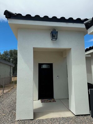 Exterior detail - NEW Casita! 2-bedroom next to river Rotary Park (Bullhead City)