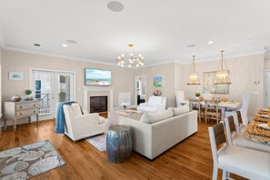 TV, fireplace - 🌞Sun & Moon at 30A – Two Homes | Walk to Beach | Sleeps 14🌙 (Santa Rosa Beach)