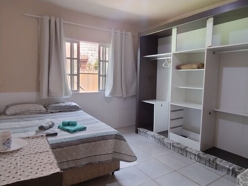 Private room - Simple and cozy house - Beachside 
