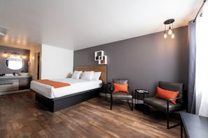 Free WiFi, bed sheets - Trailhead Lodge (Bend)