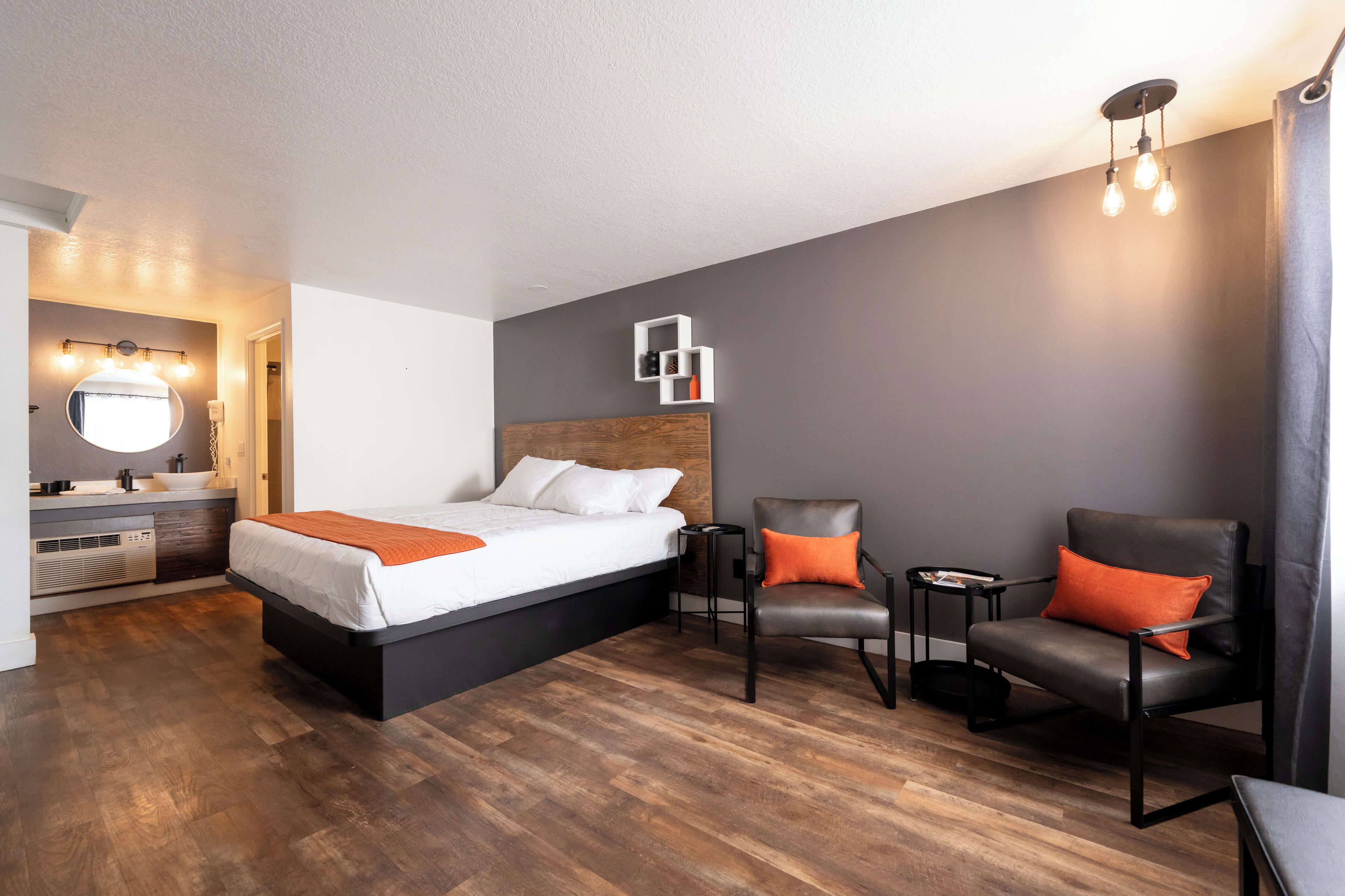 Single Room | Free WiFi, bed sheets