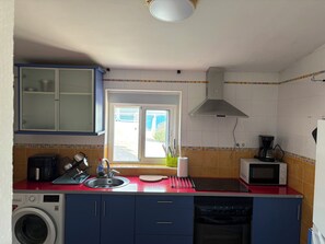 Microwave, stovetop