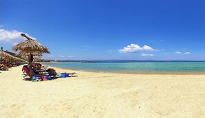 Beach - Beachfront Private house in Vourvourou, Chalkidiki with amazing view (Vourvourou)