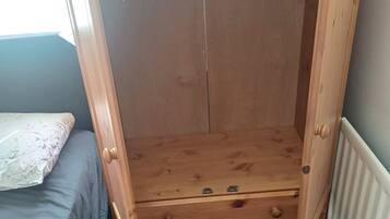 Shared Dormitory, 1 Bedroom, Smoking | 1 bedroom