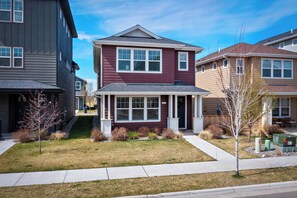 Exterior - Stillwater Retreat - Beautiful 3 bedroom townhouse in belgrade (Belgrade)