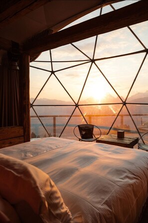Room, 1 Bedroom, Accessible, Smoking - Room-luxurious Lodge Retreat in Wadi Rum (Wadi Rum)