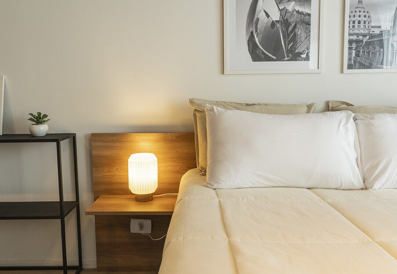 Iron/ironing board, WiFi (free), bed sheets