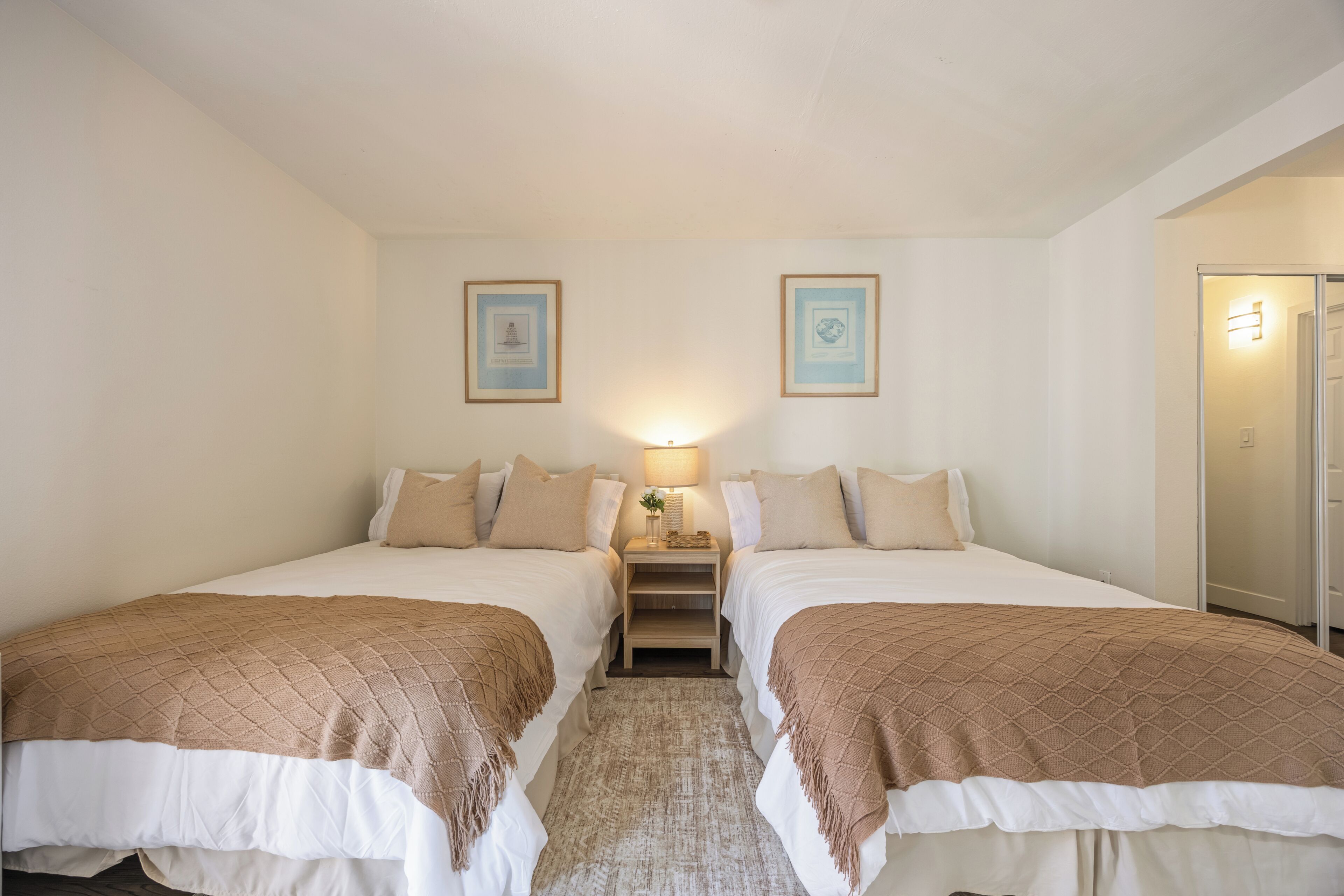 2 bedrooms, iron/ironing board, WiFi, bed sheets