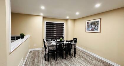Stunning Detached Six-bedroom house with attached washroom