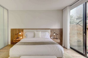 Desk, iron/ironing board, WiFi, bed sheets - w* | Deluxe 1BR Duplex w/ Terrace near El Virrey (Bogotá)