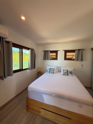 Superior Bungalow, Beach View - Noariki Beach House 2 (TAPUTAPUATEA)