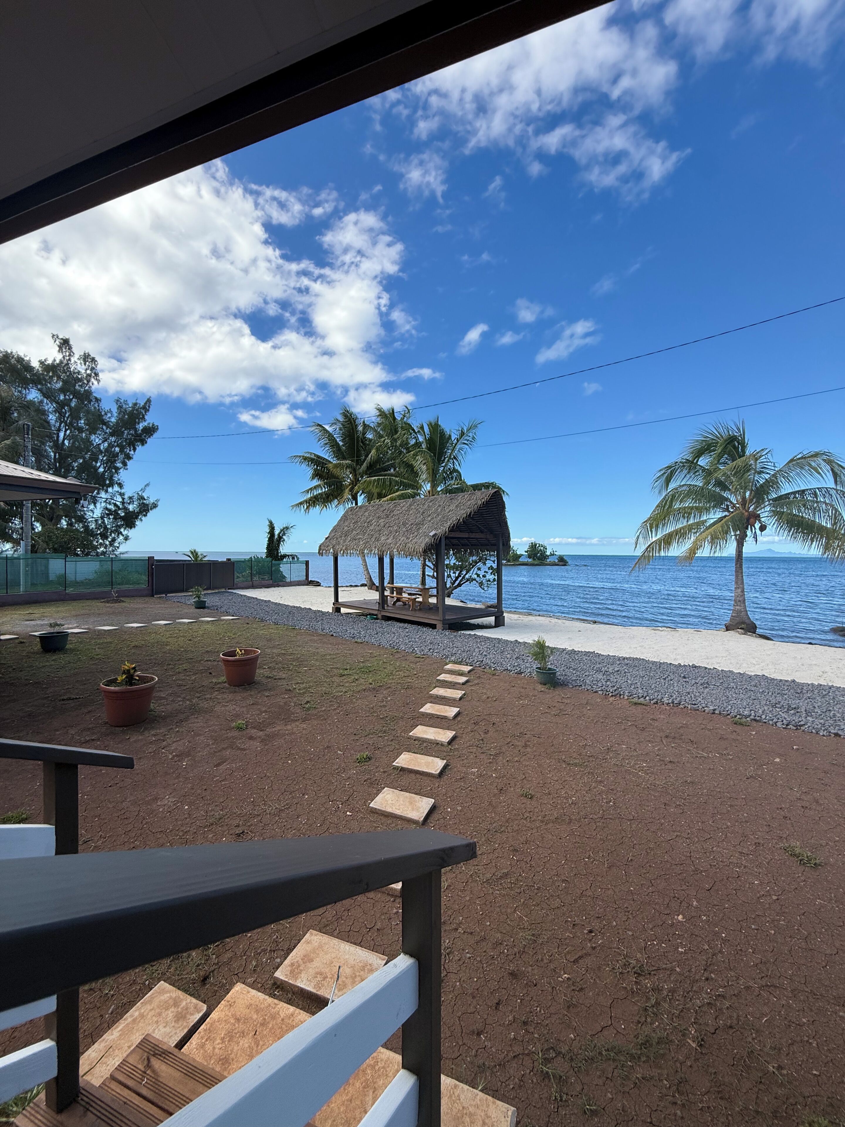 Bungalow – superior, strandutsikt | Overnattingsstedets uteområder